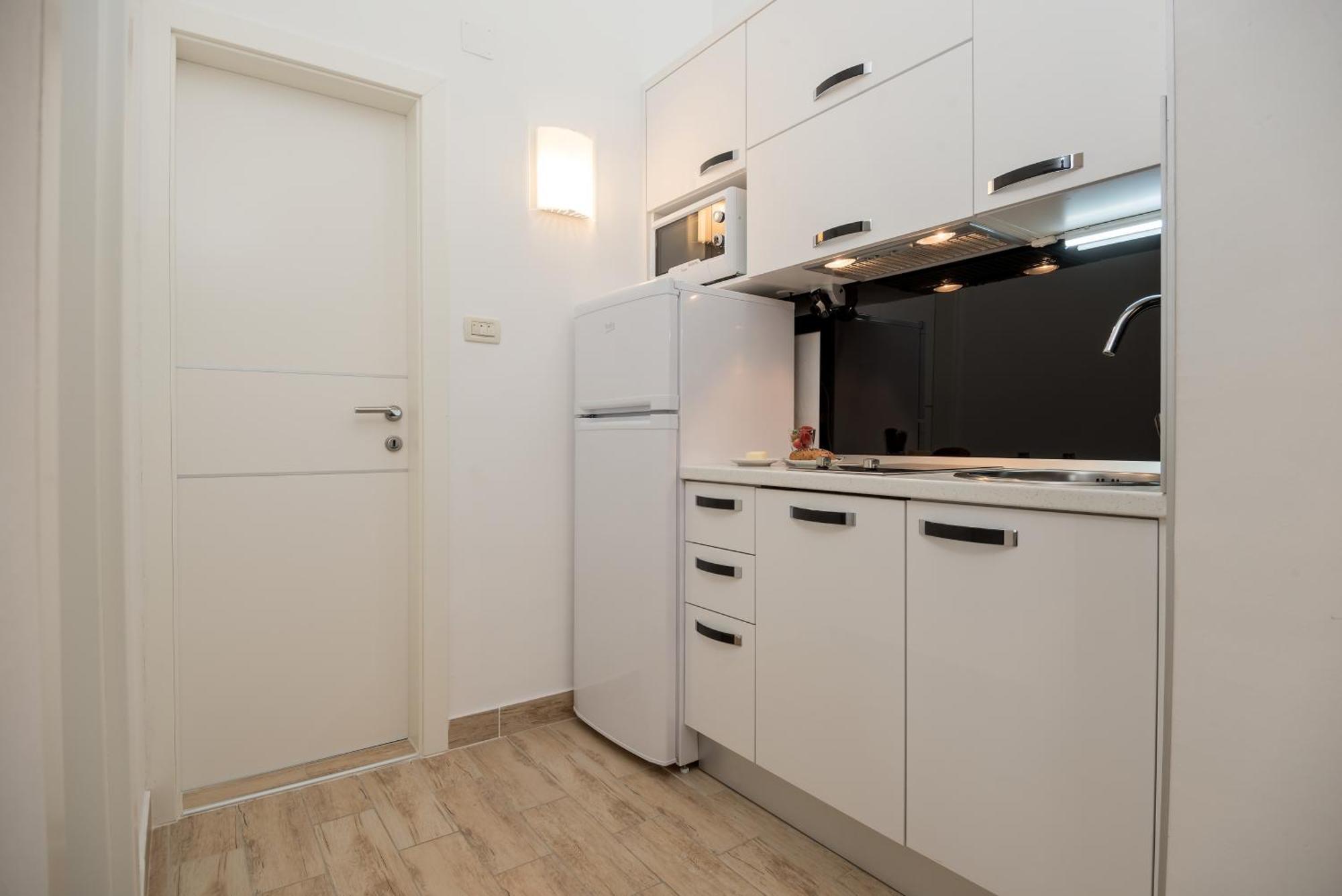 Apartments And Rooms With Parking Space Rogoznica - 10339 Habitación foto